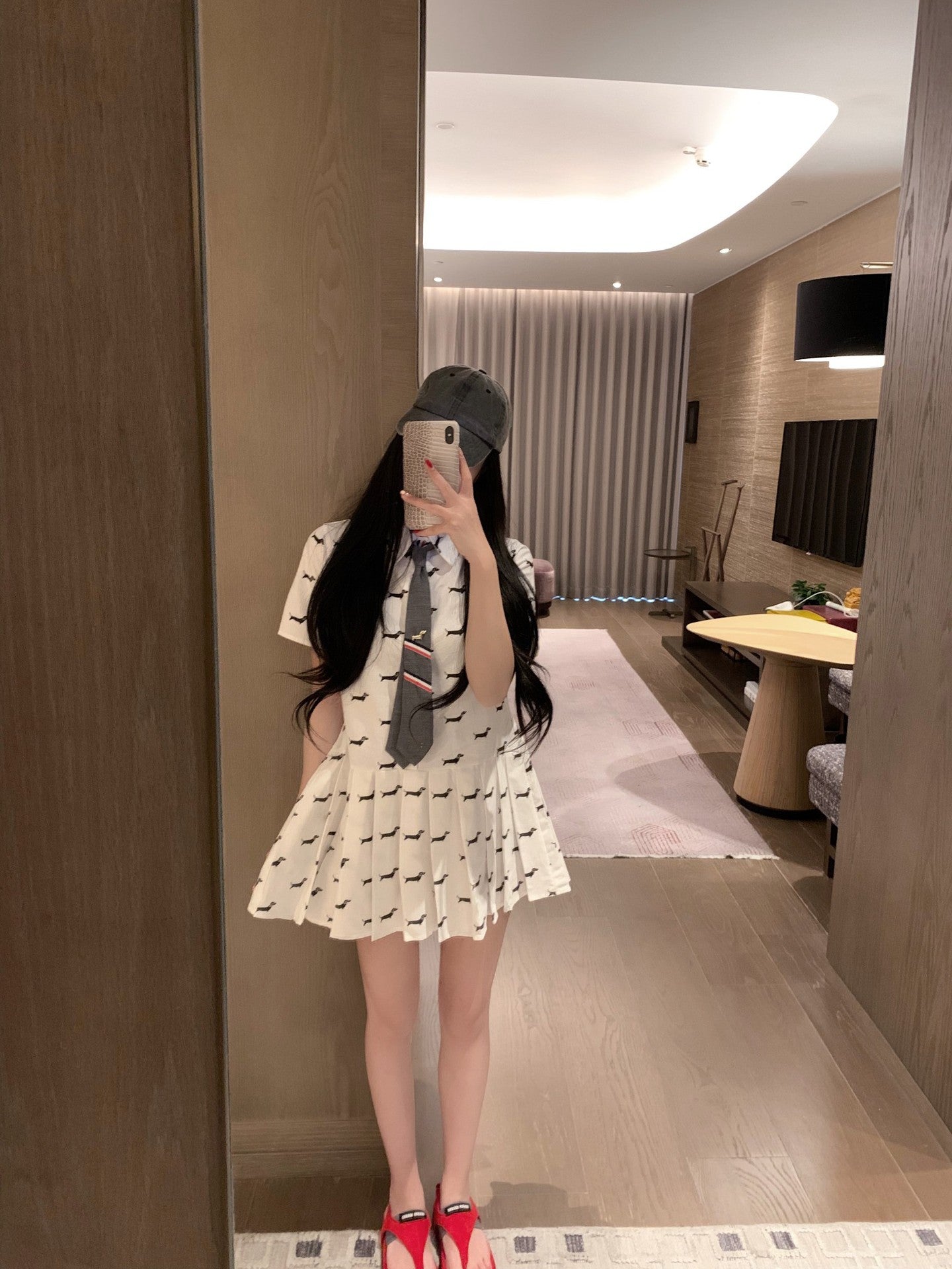 TNOM 2025ss Puppy Tie Dress