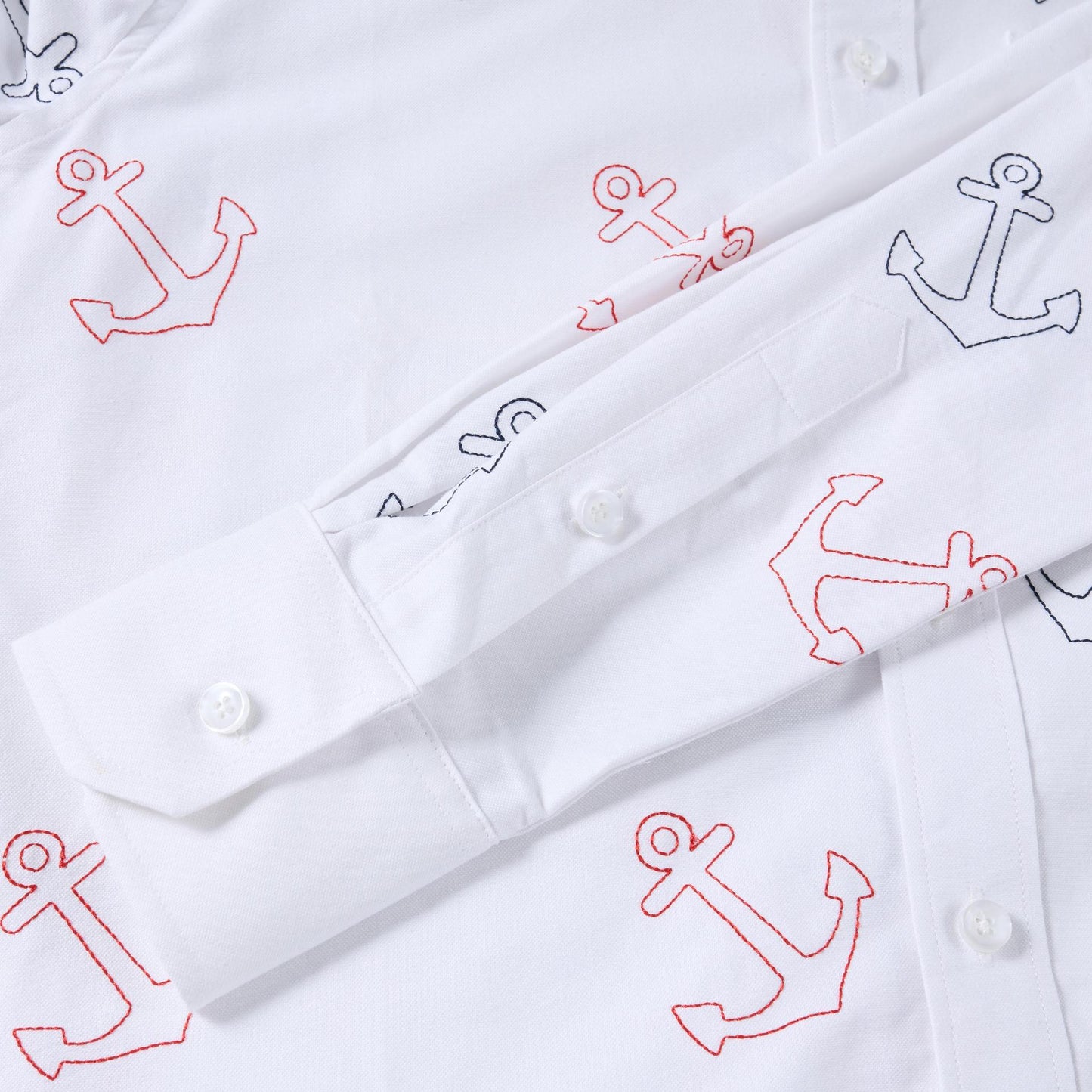 Embroidered business shirt