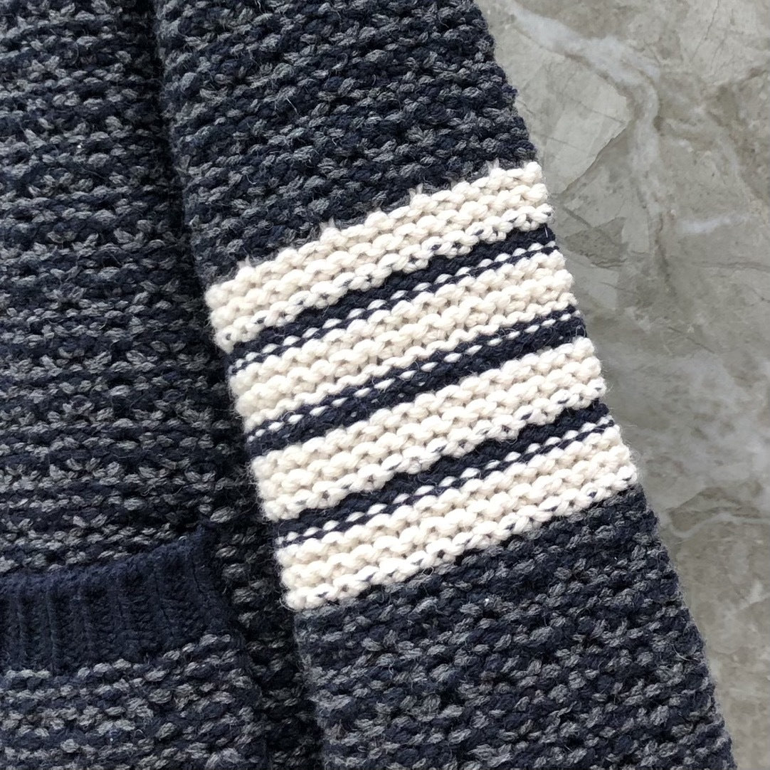 Cotton wool knitted cardigan
