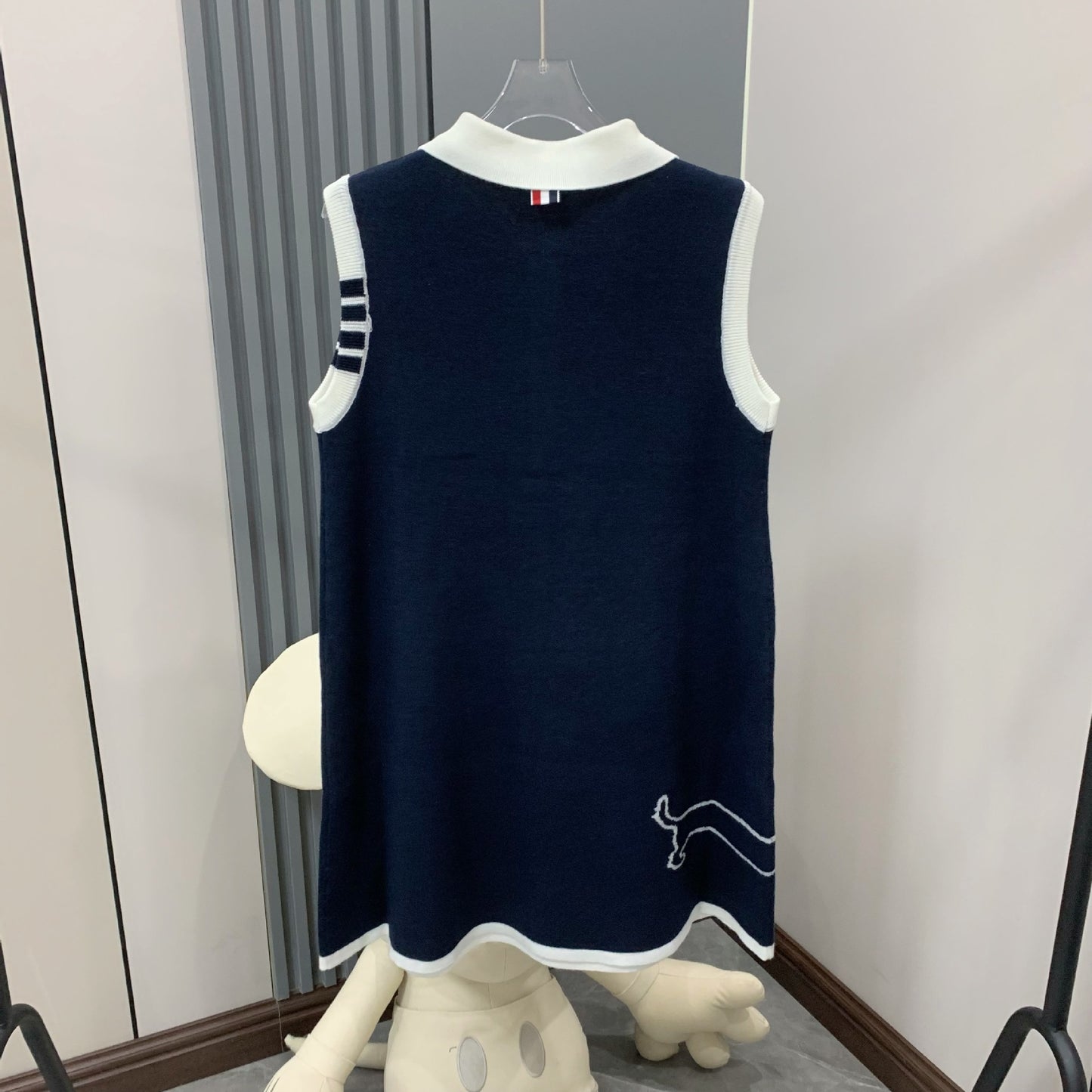 2025 Sleeveless dress