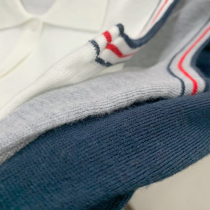 TNOM 2025 Sleeveless sweater