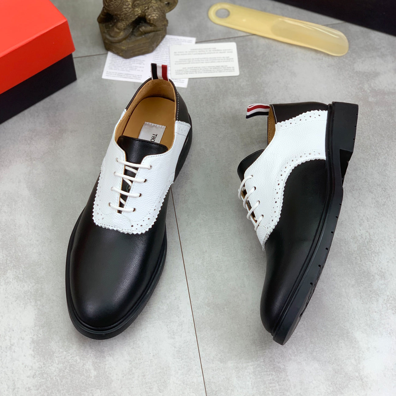 2025 Leather shoes Men