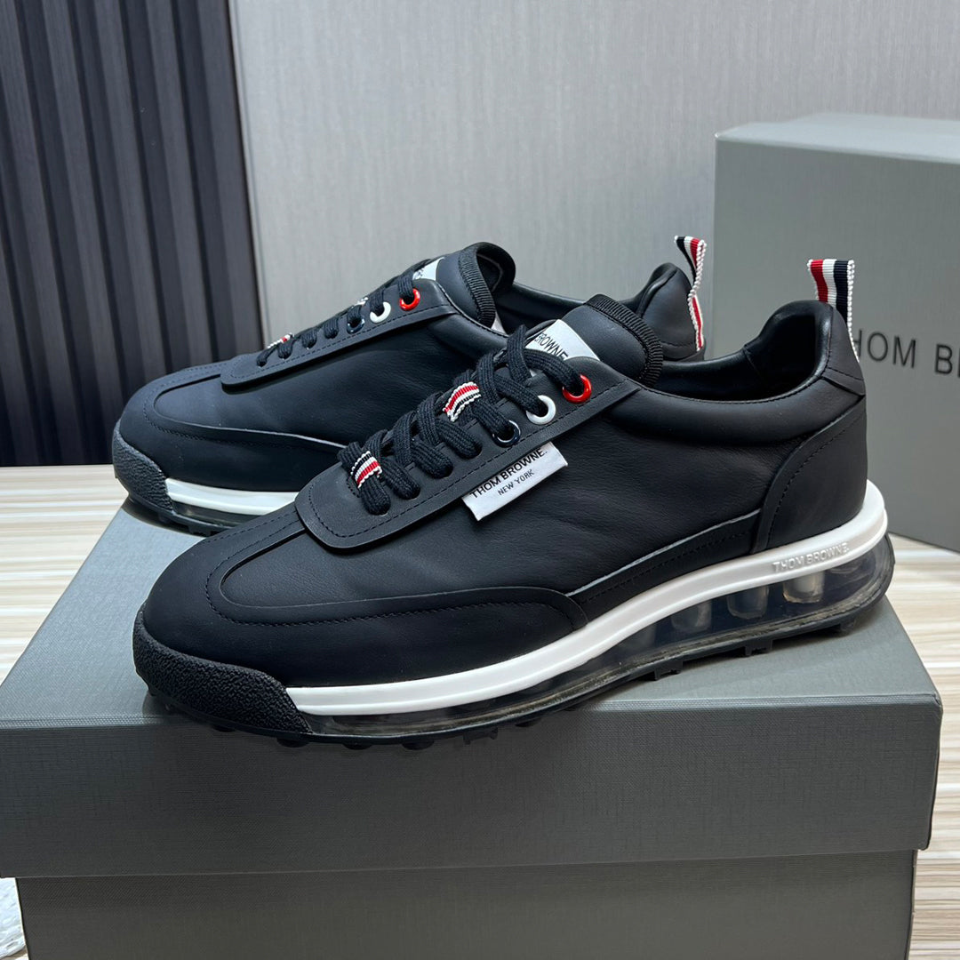 TNOM 2025 Man Sneakers