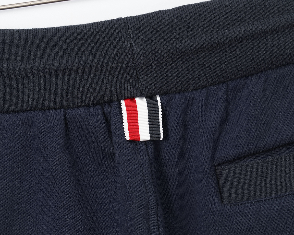 TNOM 2025 Snake-shaped shorts