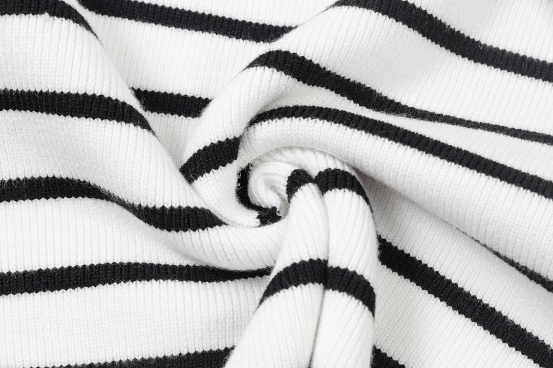 AMI Cotton and wool striped sweater