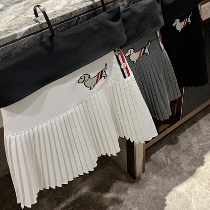 2025 Puppy pleated skirt