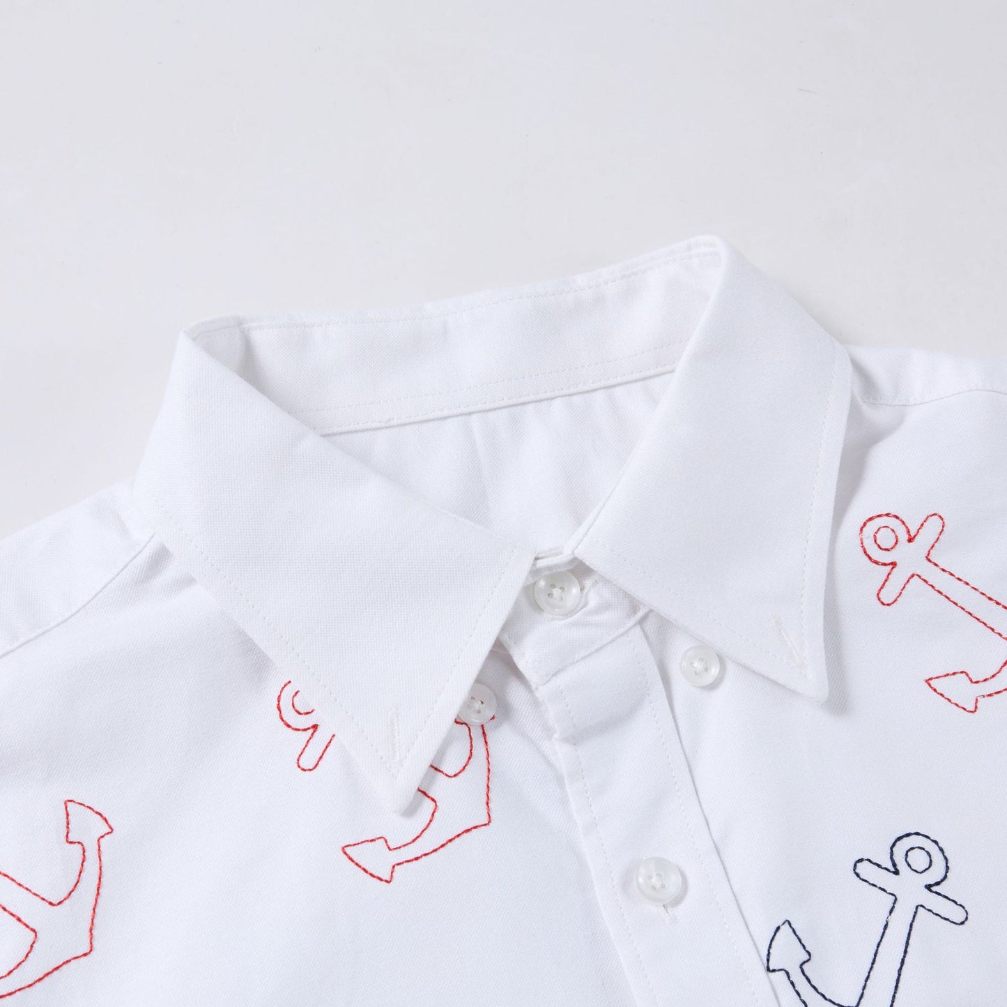 Embroidered business shirt