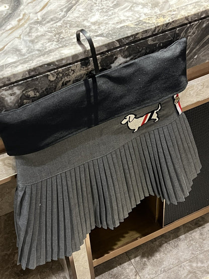 2025 Puppy pleated skirt