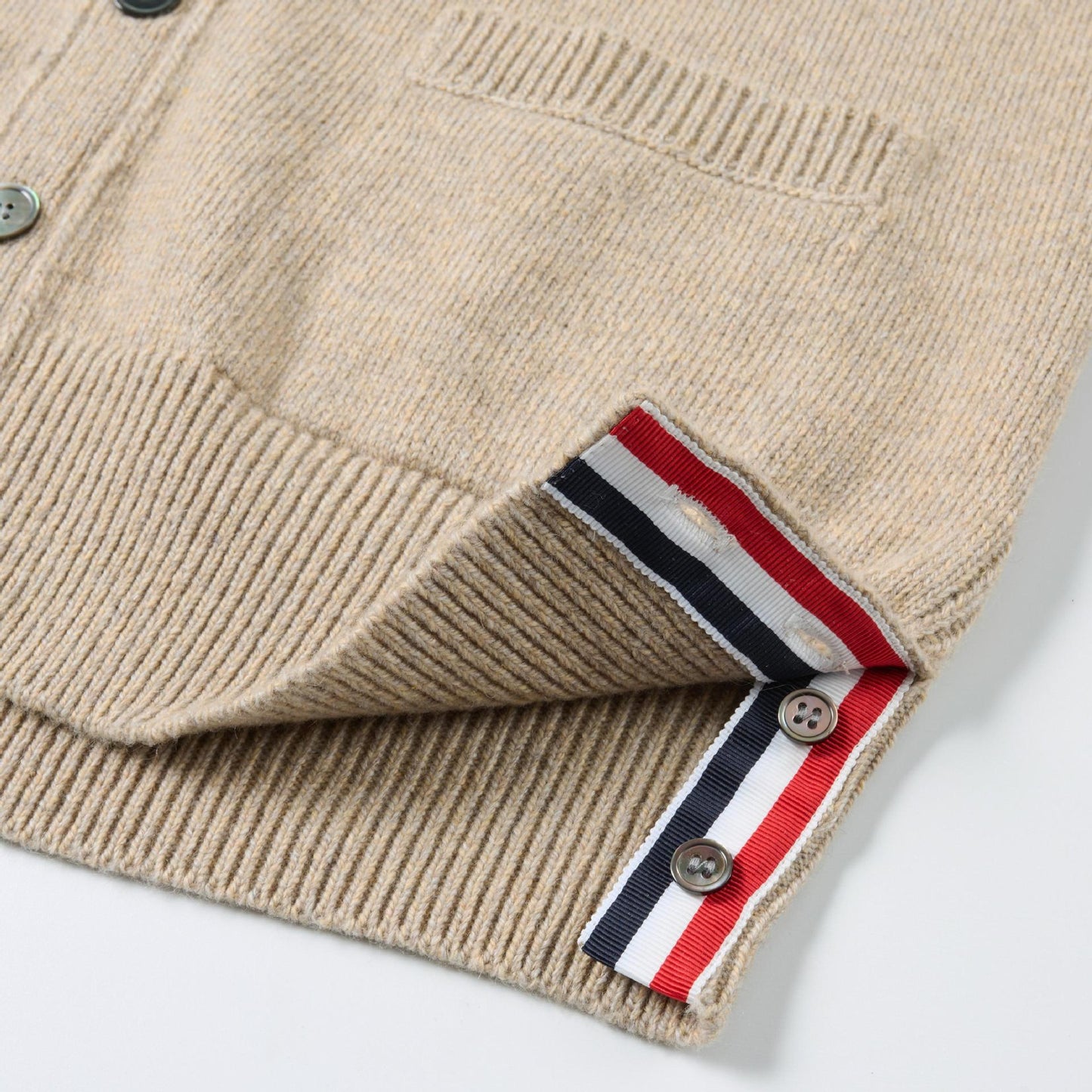 2025 New knitted cardigan