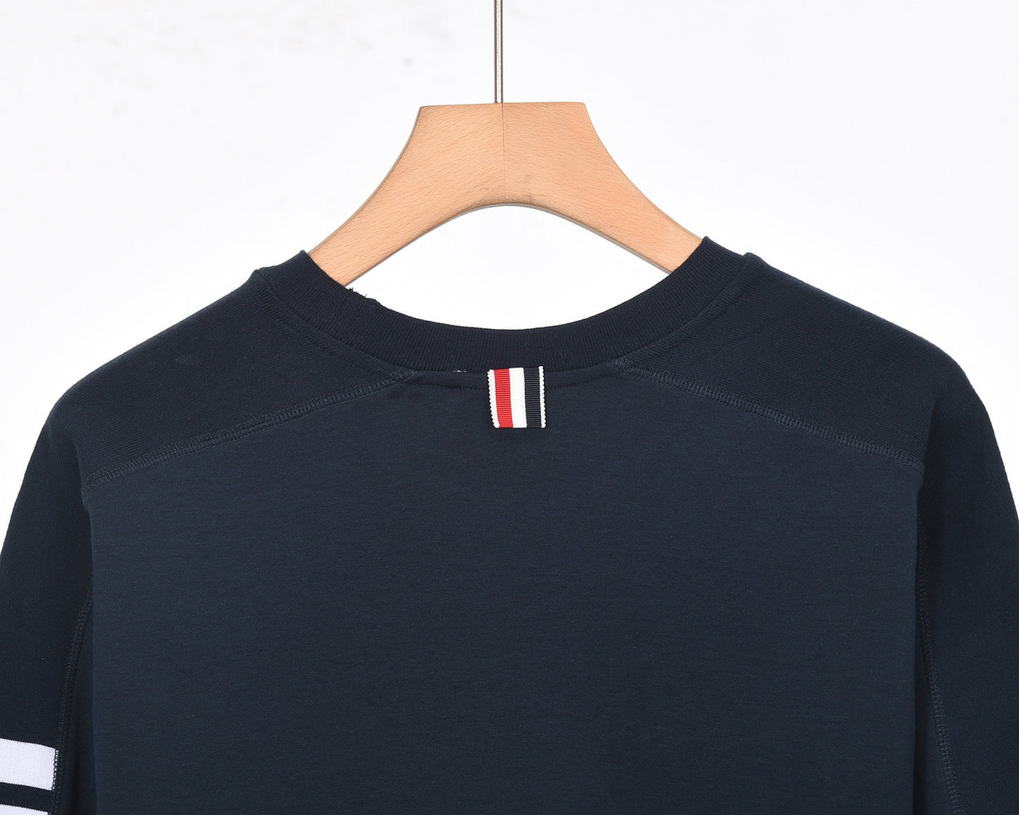 Long-sleeved T-shirt