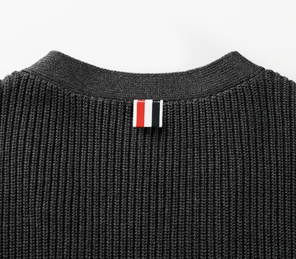 Knitted cardigan
