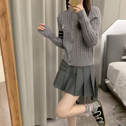 2025  Crew neck cardigan