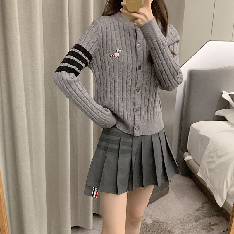 2025  Crew neck cardigan