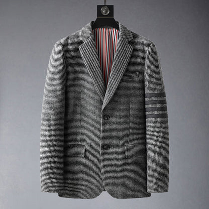 2025  Leisure suit
