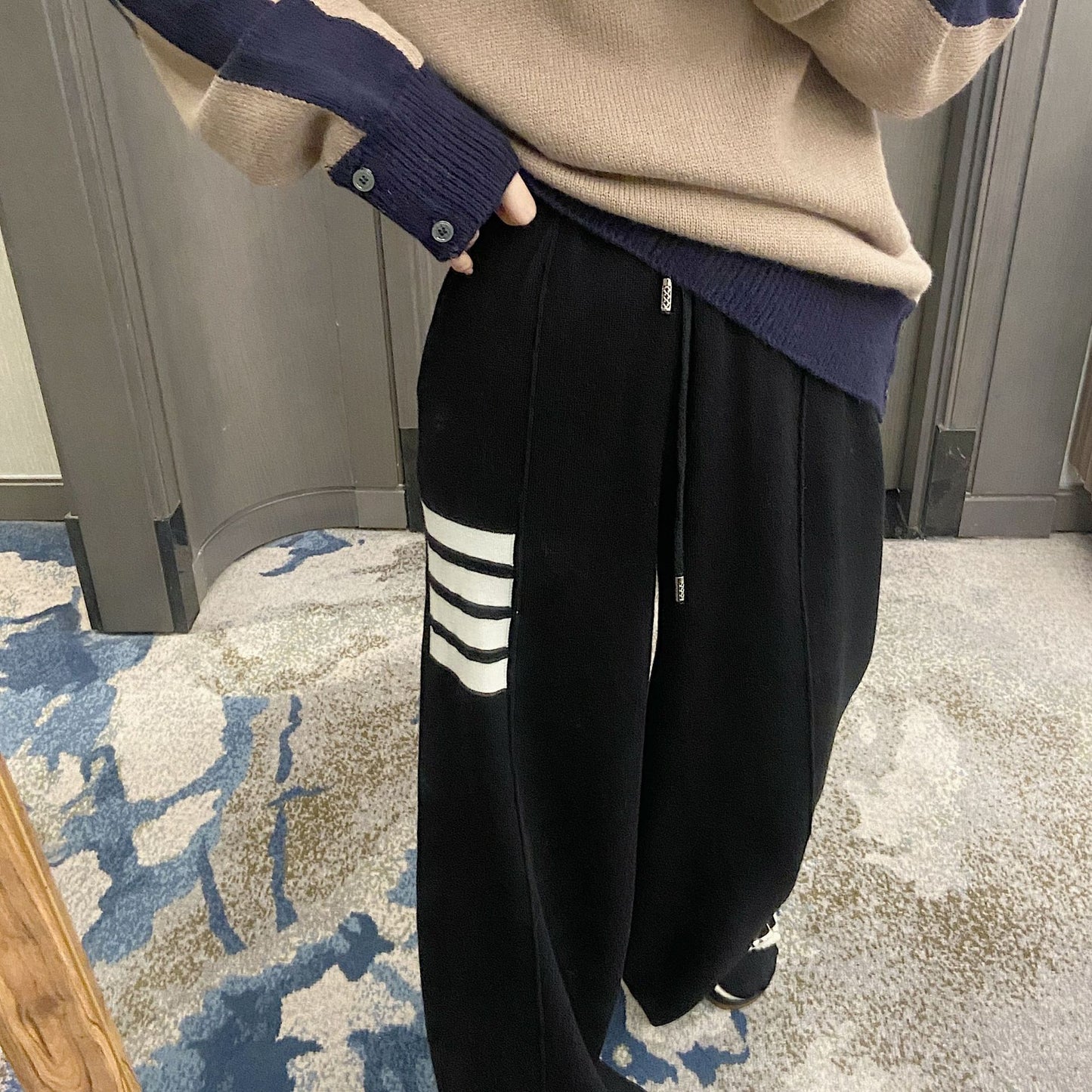 Knitted wide-leg pants