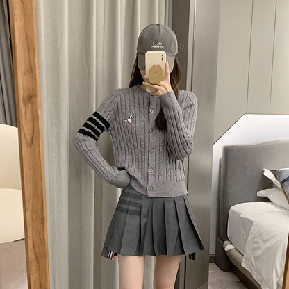 2025  Crew neck cardigan