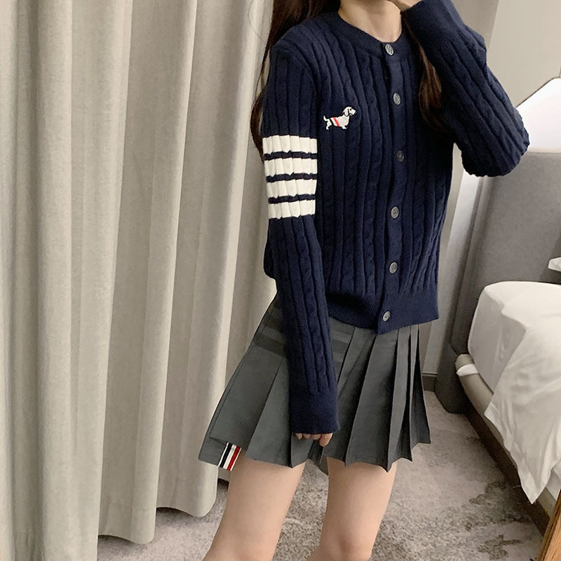 2025  Crew neck cardigan