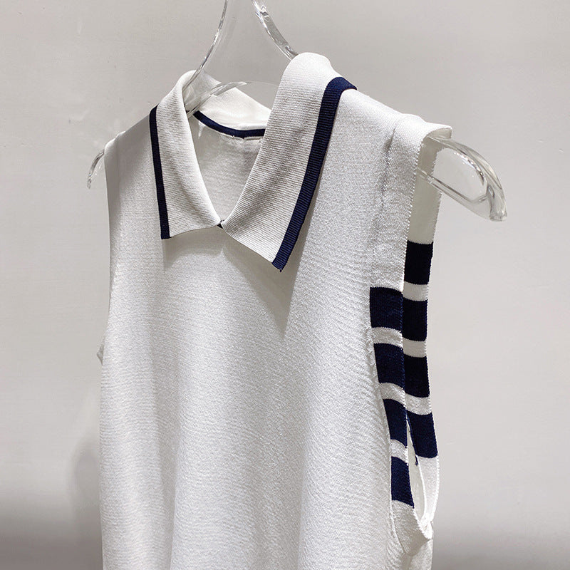 TNOM Sleeveless T-shirt