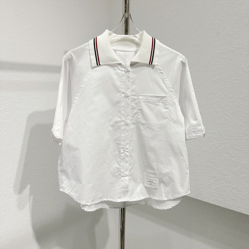 short-sleeved shirt
