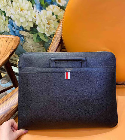 2025  Top-grade leather briefcase