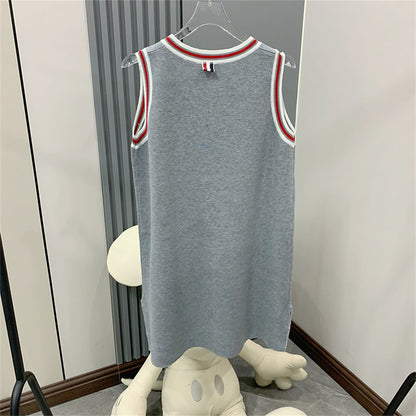 2025  Sleeveless knitted dress