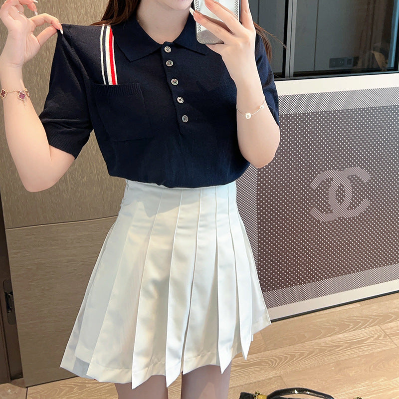 Knitted short sleeves