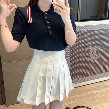 Knitted short sleeves